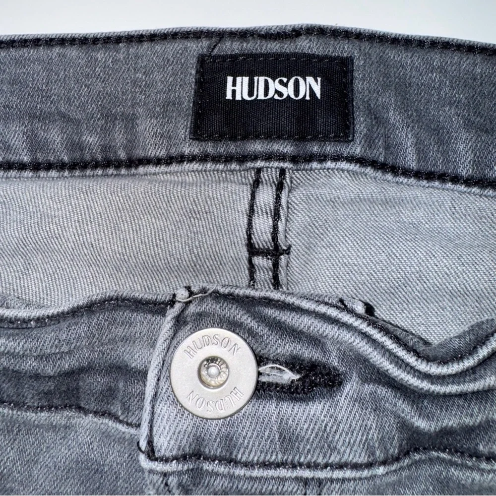 Hudson Broderick Gray Cutoff Denim Shorts Size 38‎